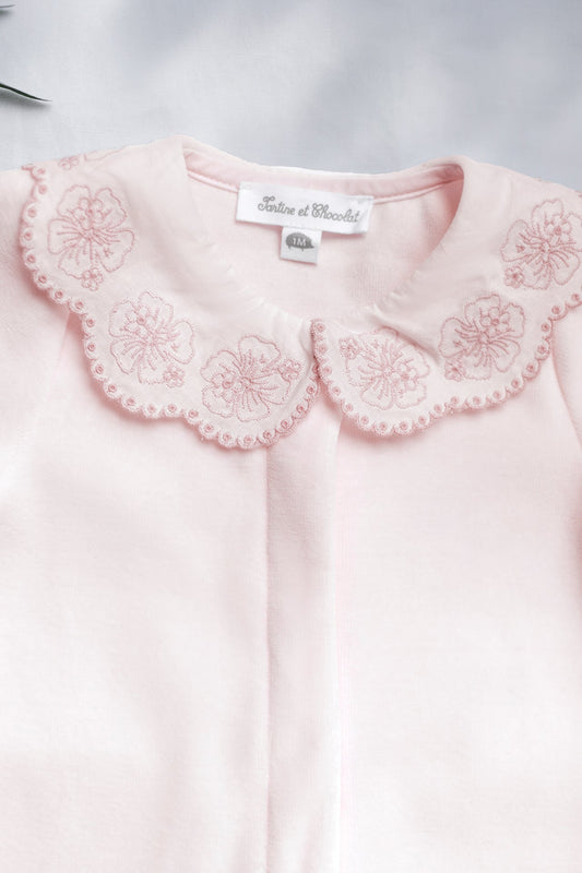 Pajamas
Pale pink Velvet Peter pan collar