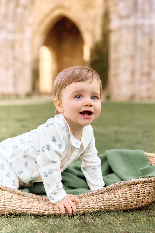 Pajamas
Ecru cotton velvet teddy bear pattern