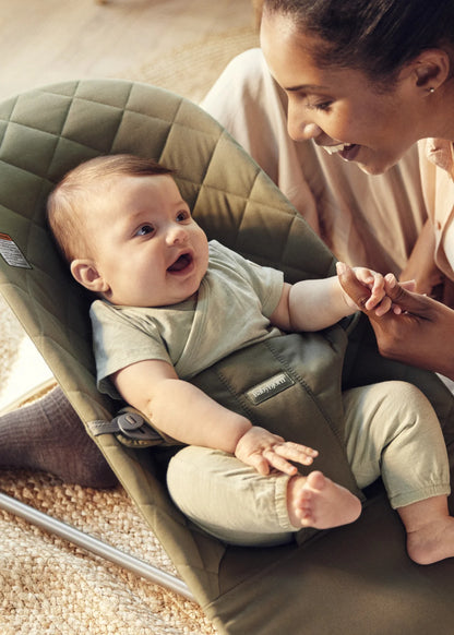 BabyBjörn - Bouncer Bliss | Woven Quilt | Dark Green