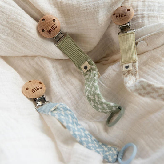 Pacifier Clip  Sage/Ivory
