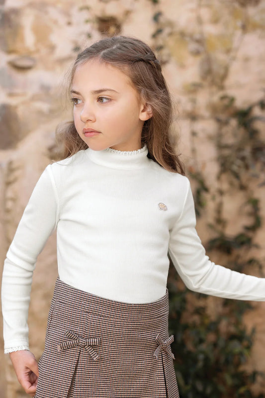 Under Sweater Ecru cotton Chimney collar