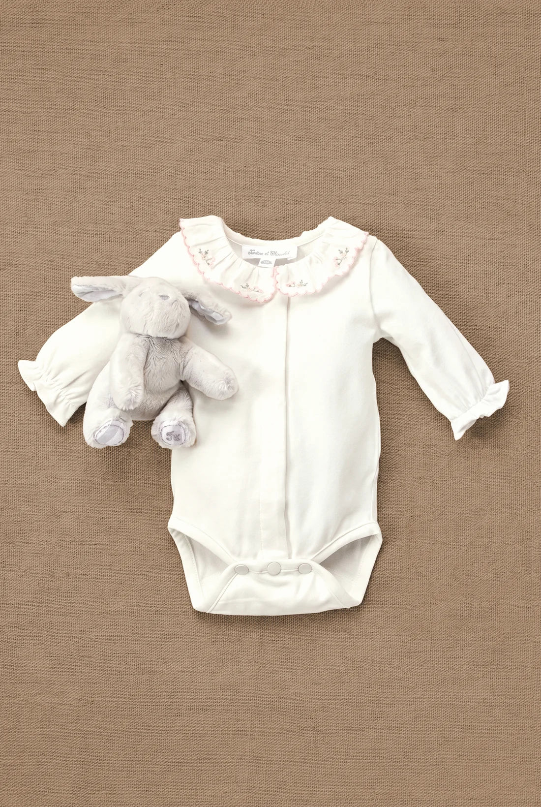 Body Ecru cotton Ruffled collar flowery