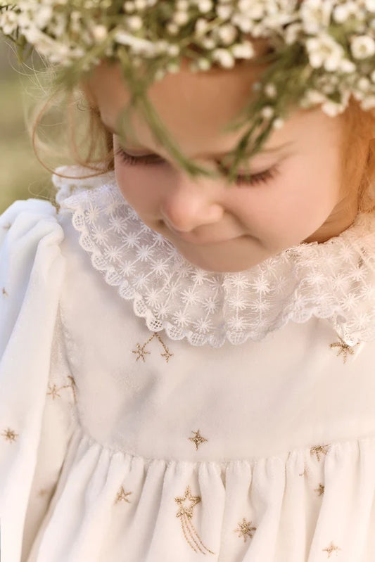 Dress Ecru Ruffled collar Race