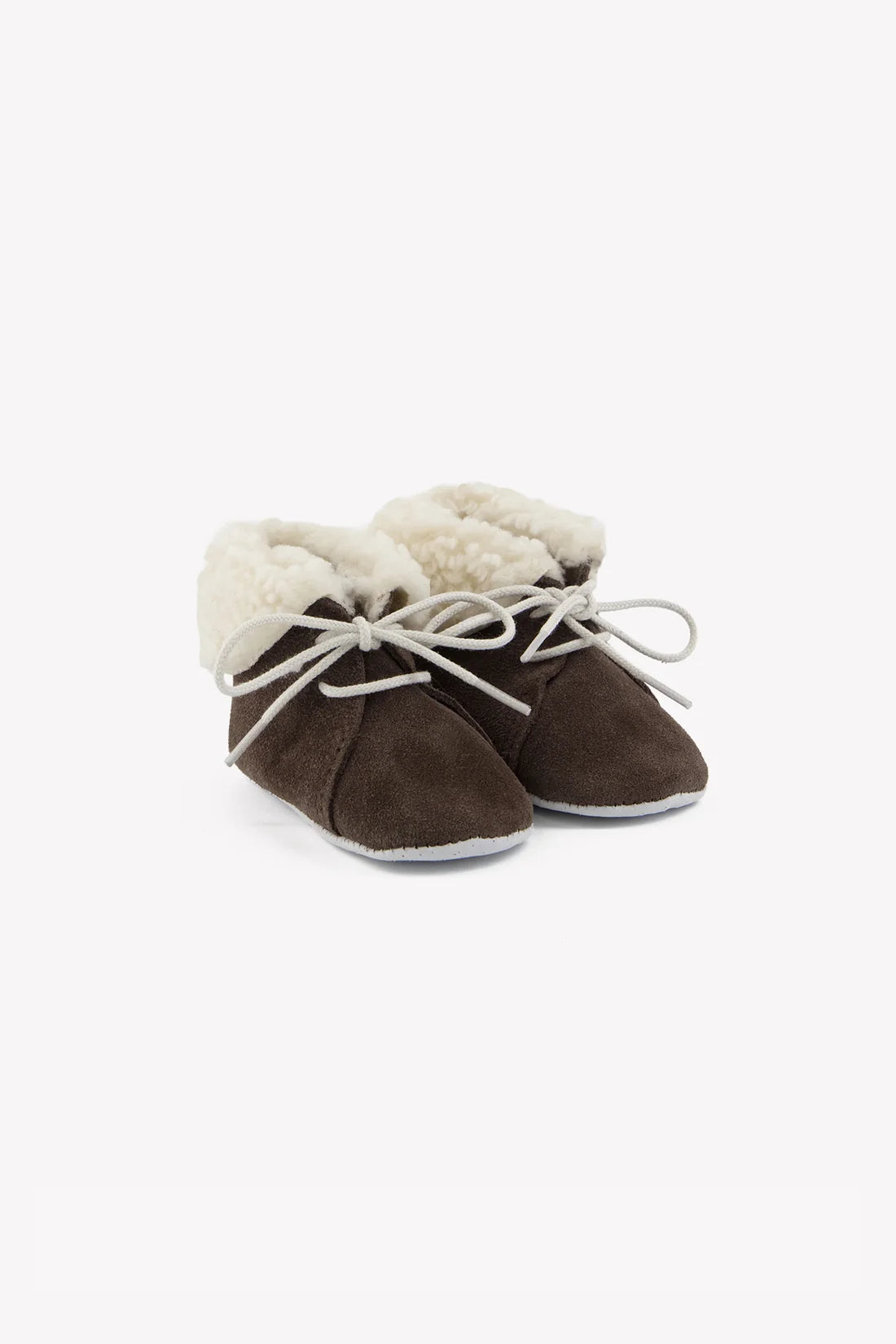 Shoes brown medium leather