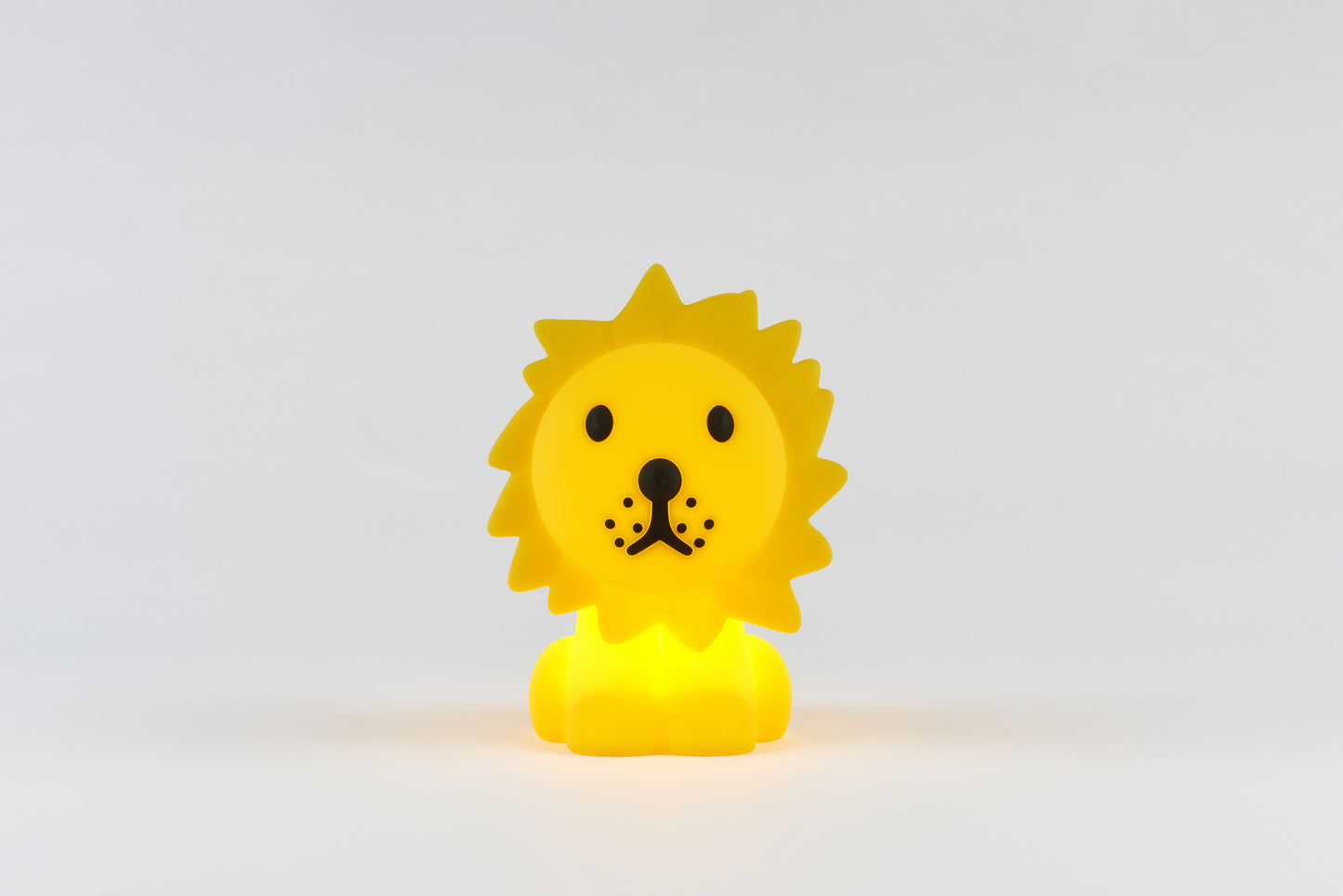 Lion First Light