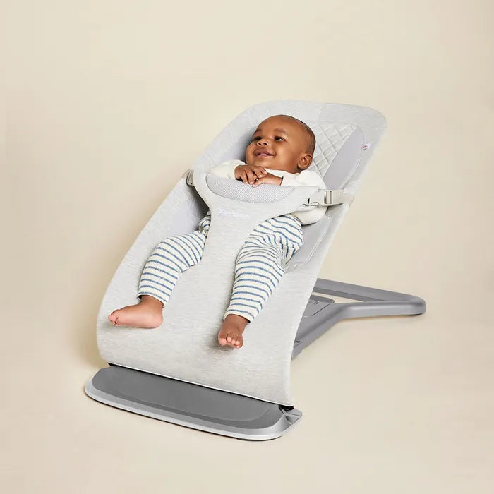 Ergobaby Evolve Bouncer Light Grey