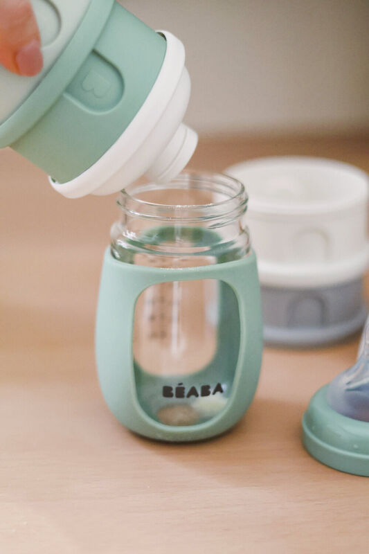 Formula Milk Container - 4 Compartments - Cottonwhite / Sagegreen