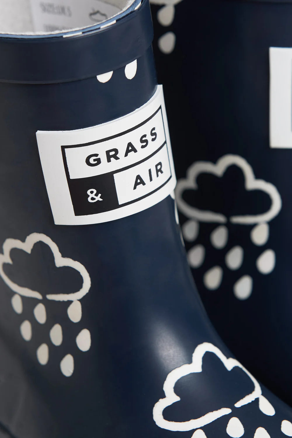 Colour Changing Rainboots -Navy