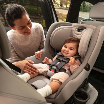 Nuna Rava Convertible Car Seat from newborn to 7 years - Black