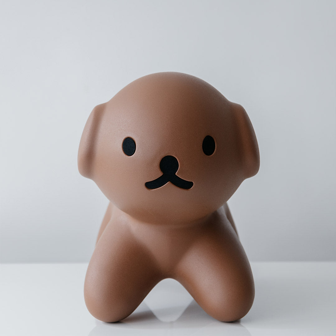 Snuffy Sitter