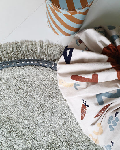 Lily Mint Rug 110x110cm