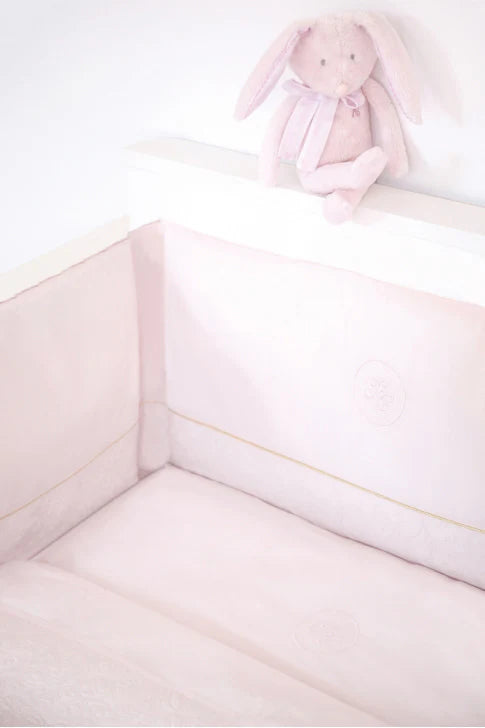 Delicatesse Pink Bed Bumper