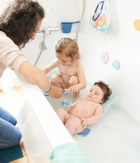Ergonomic bath hammock