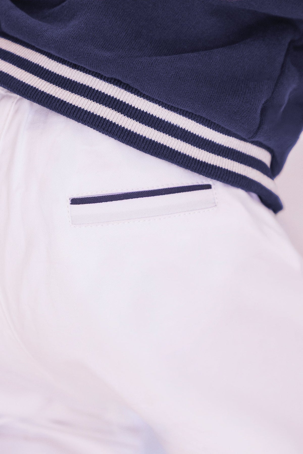 Trousers
White cotton Ceremony