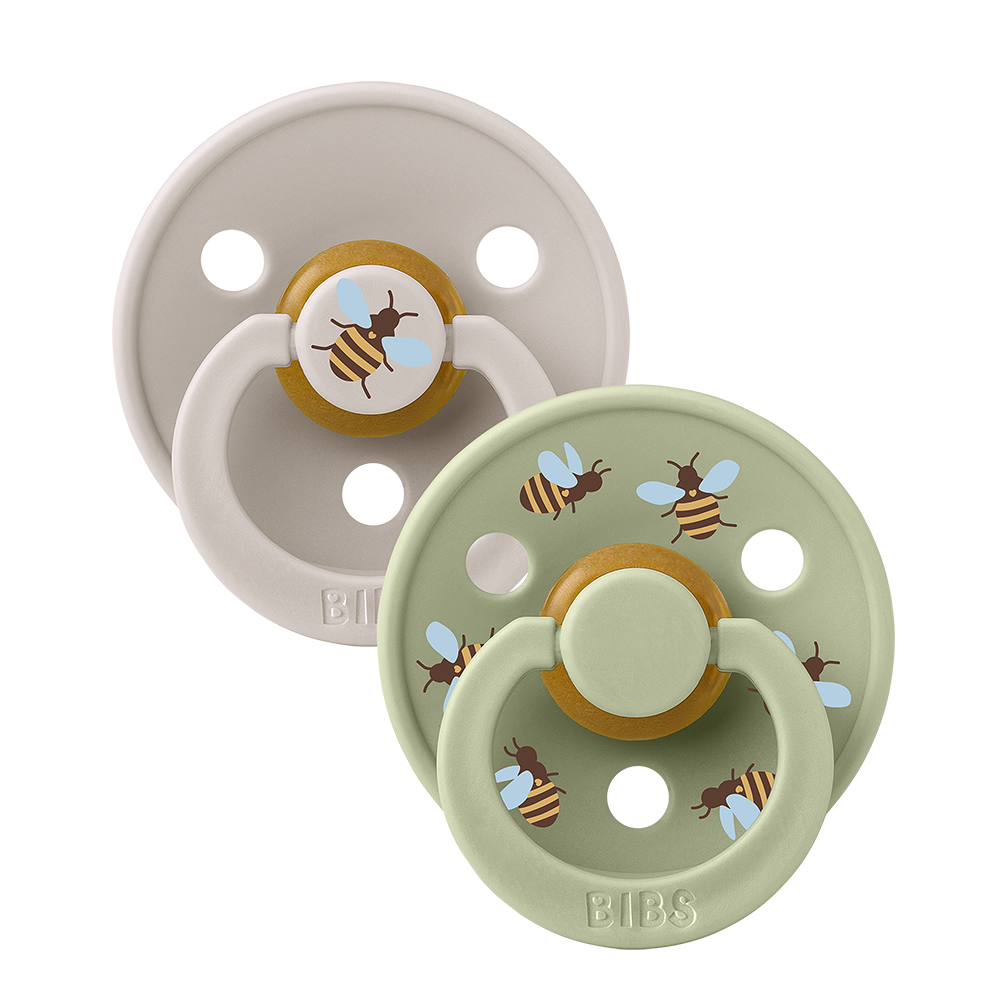 STUDIO Colour Pacifiers 2 Pack Bumblebee - Mushroom/Sage size 1 | +0 months
