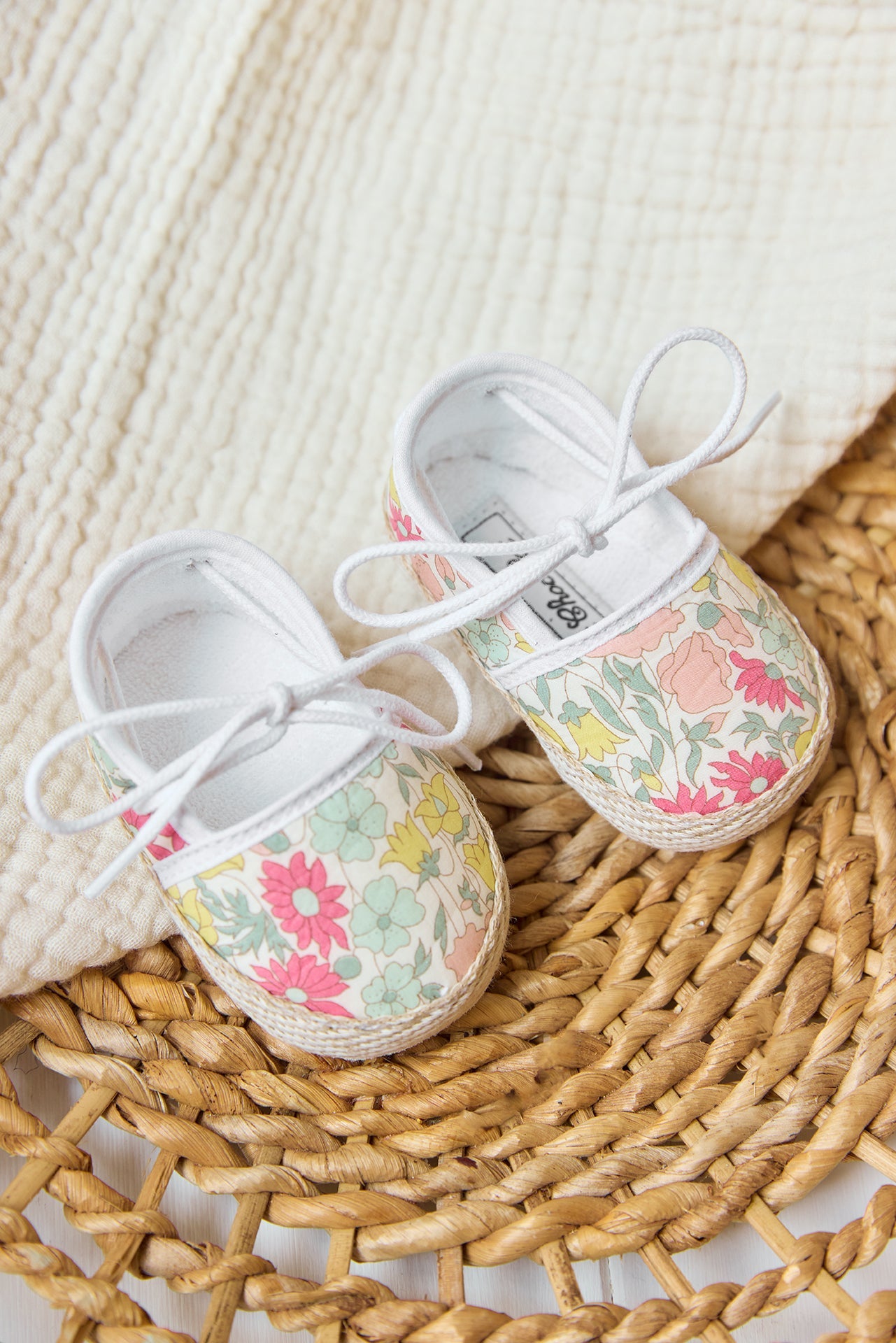 Slippers Espadrille
Citrus cotton Print fabric Liberty