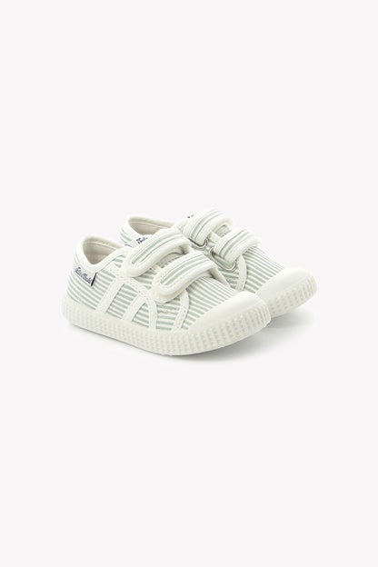 Sneakers
Sage striped canvas