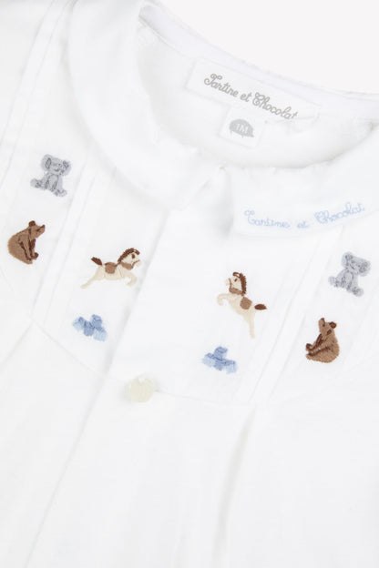 Pajamas
White cotton Peter pan collar animals