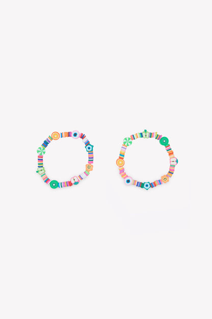 Set of bracelets
Fruits