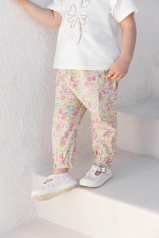 Trousers
Cotton Print fabric Liberty