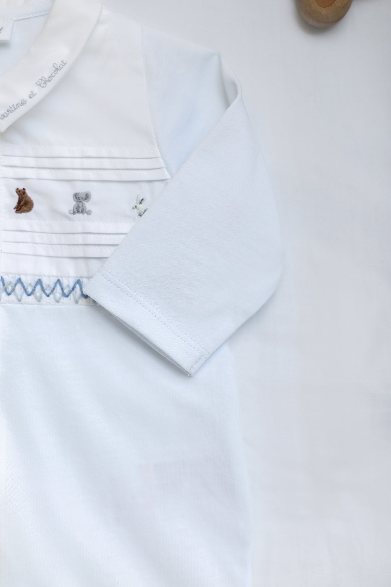 Pajamas
Sky blue cotton Pleats religious