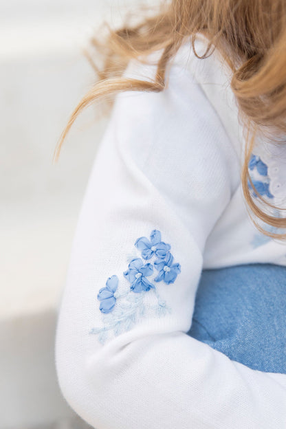 Cardigan
Blue electric cotton Embrodery Ribbon