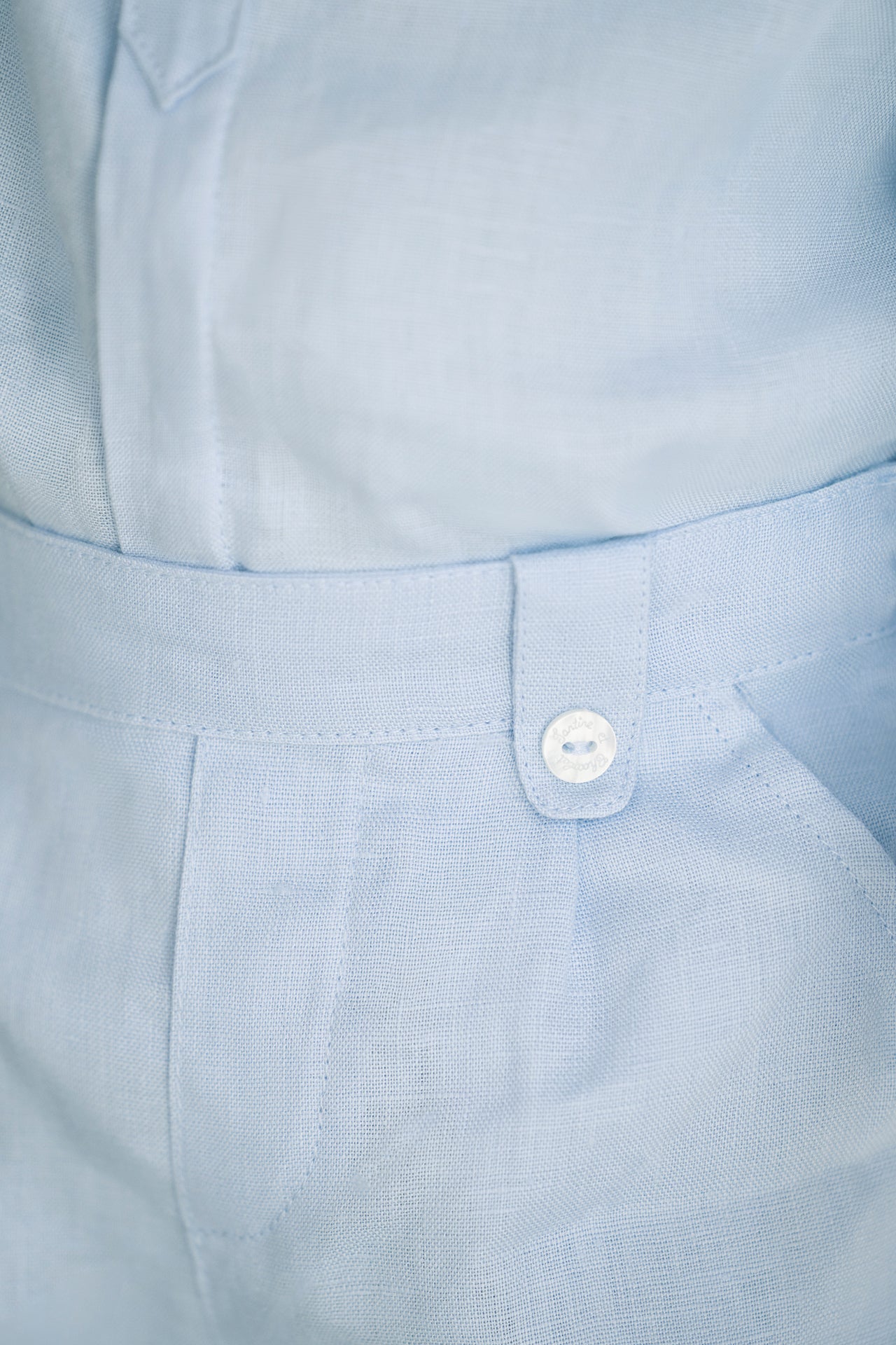 Short
Blue cloud Linen