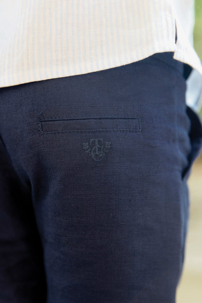 Trousers
Navy Linen Ceremony