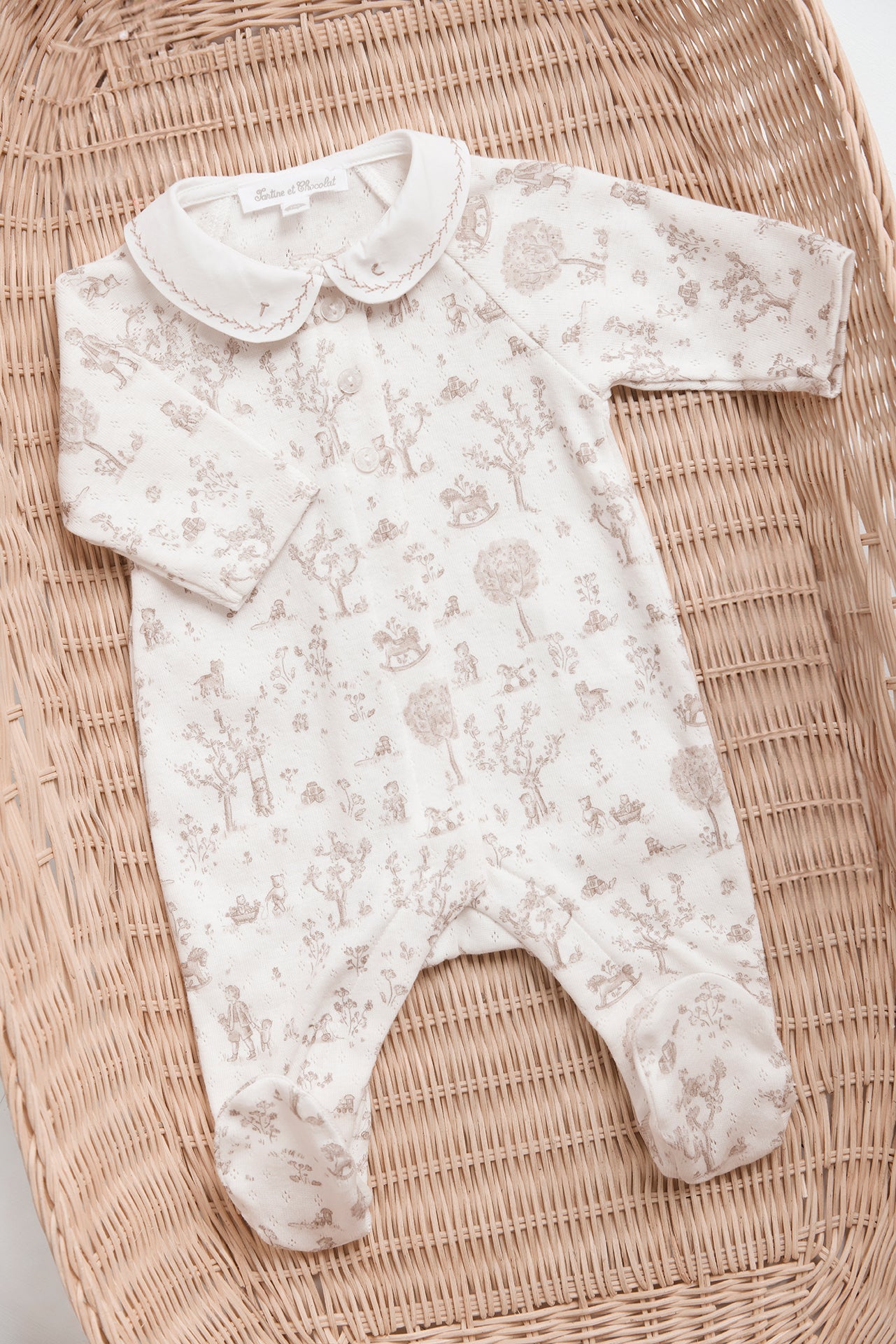 Pajamas
Ecru cotton Print fantasy garden