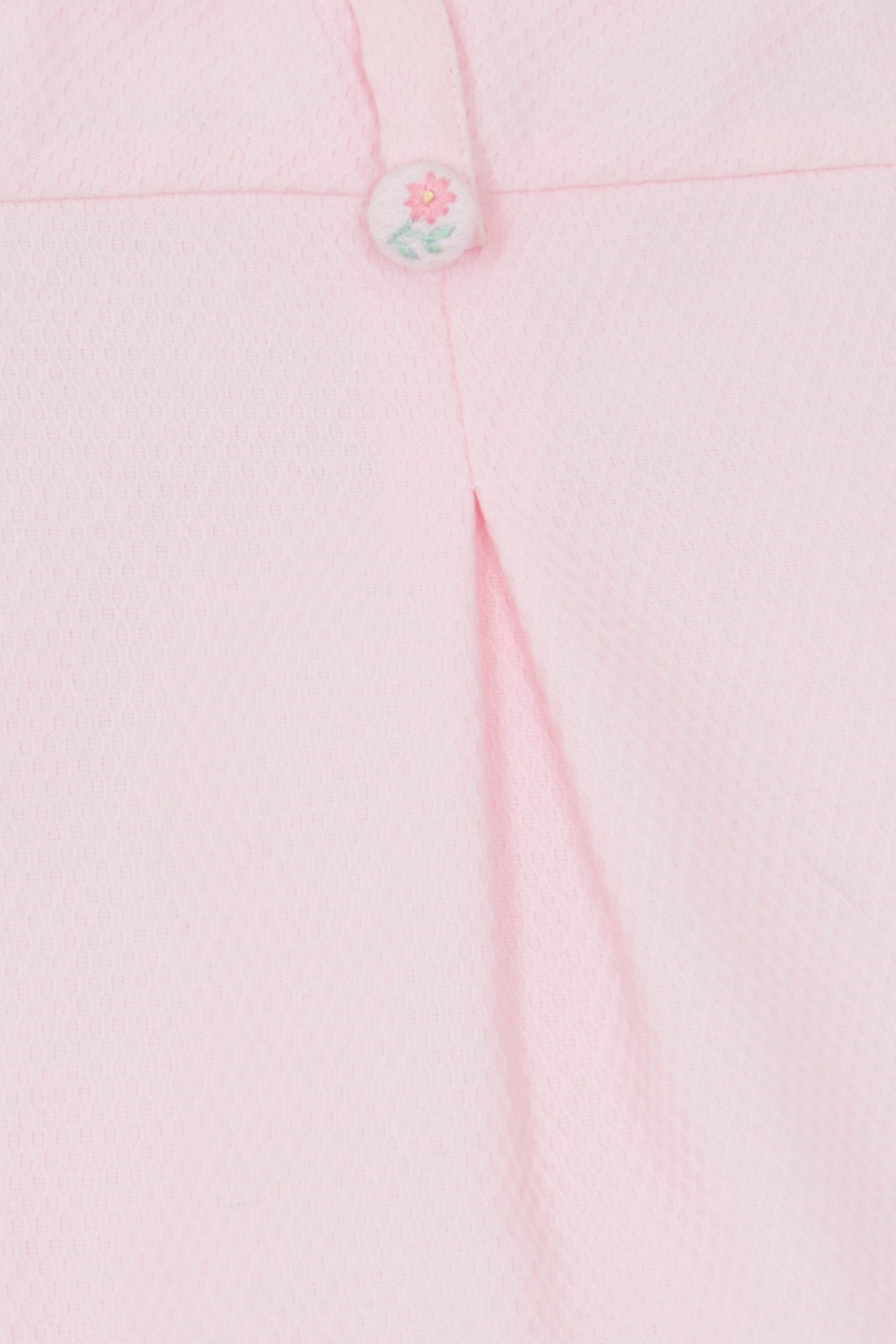 Short
Pink cotton