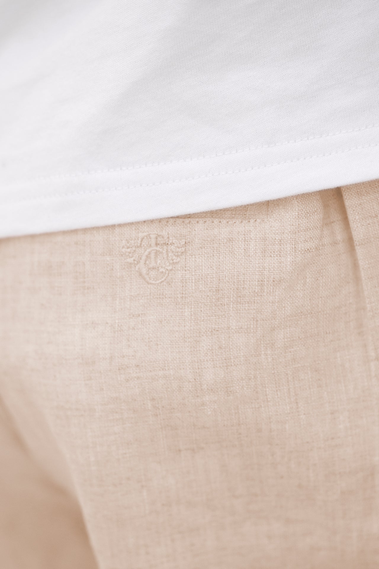 Trousers
Sand Linen Ceremony