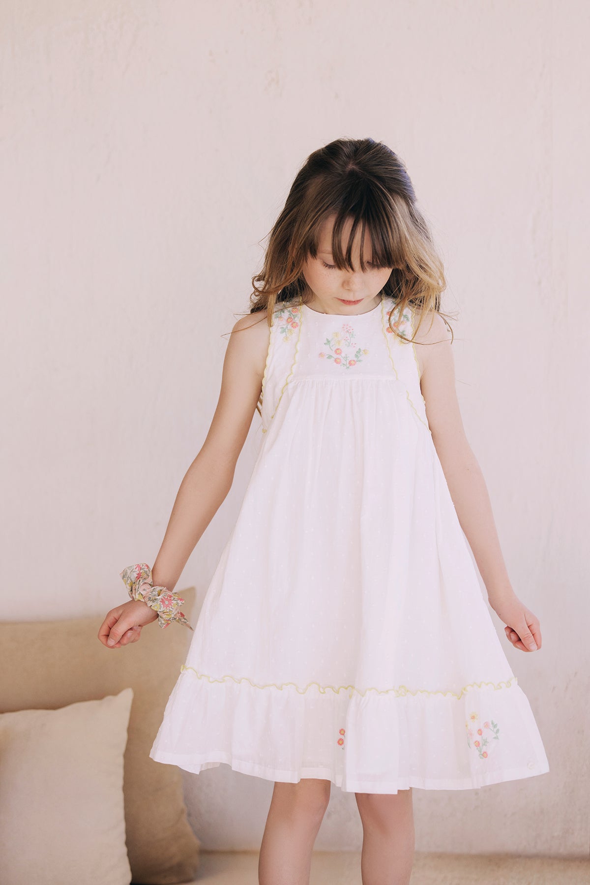 Dress
White cotton Plumetis
