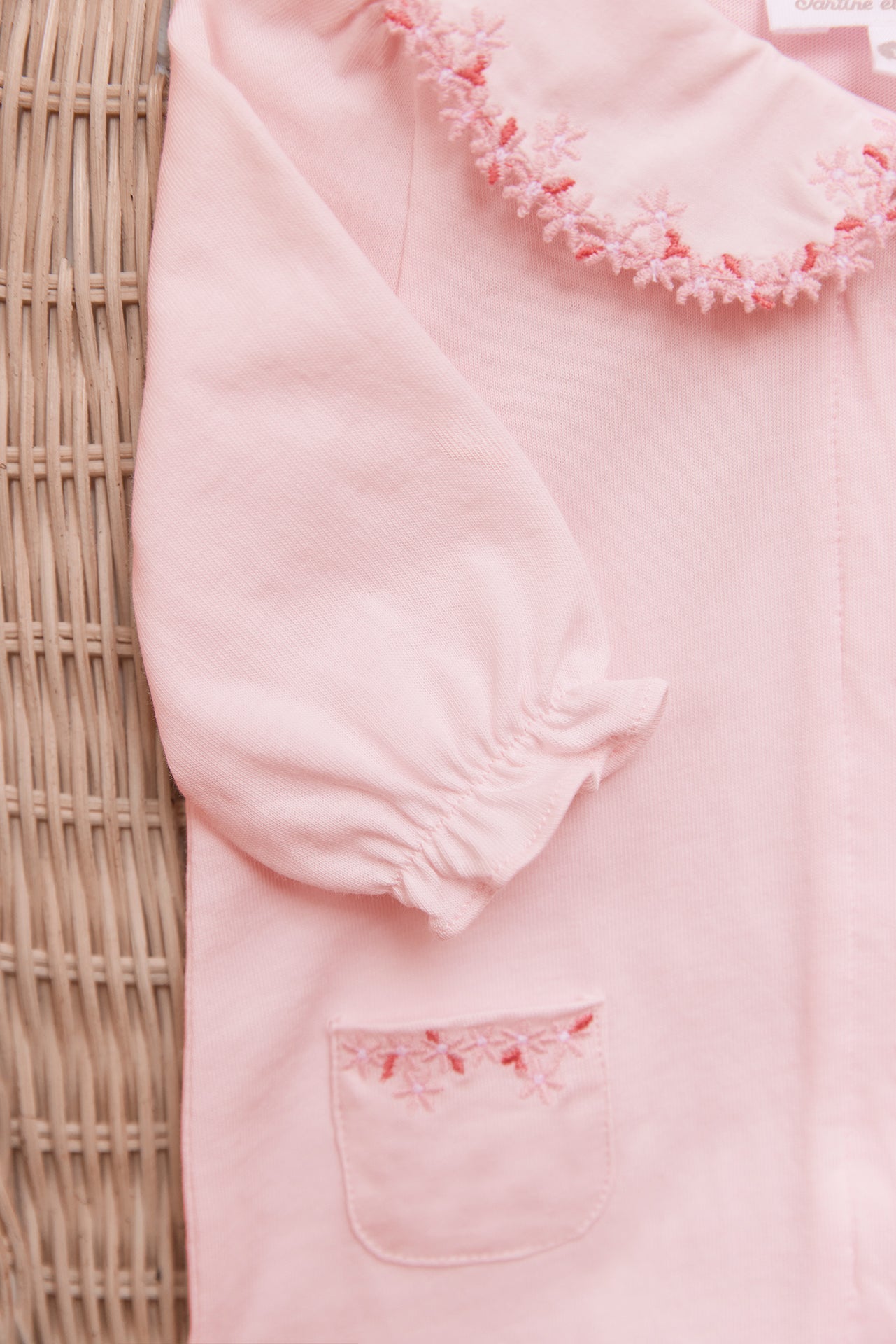 Pajamas
Pale pink cotton Embrodery