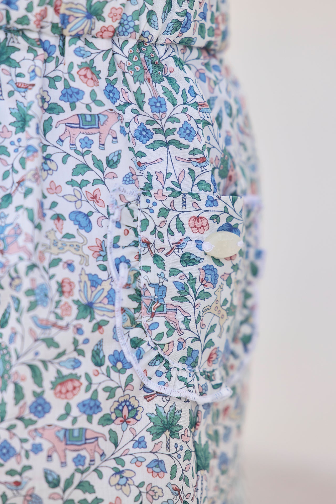 Short
Cotton Print fabric Liberty