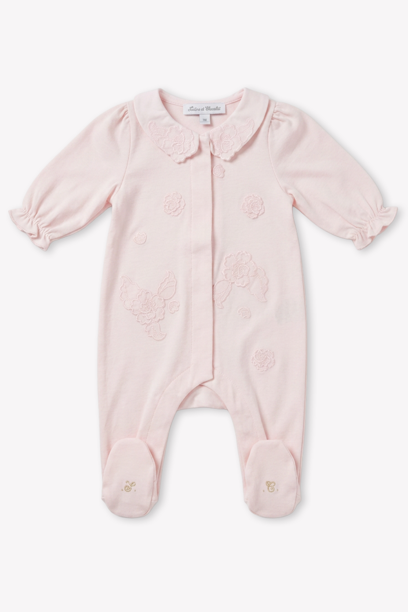 Pajamas
Pale pink cotton flowers