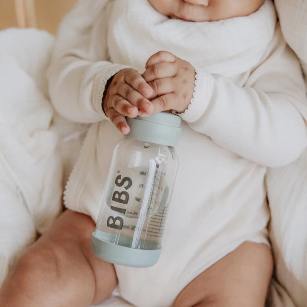 Bibs| glass bottle round latex 120ml| slow flow | baby blue