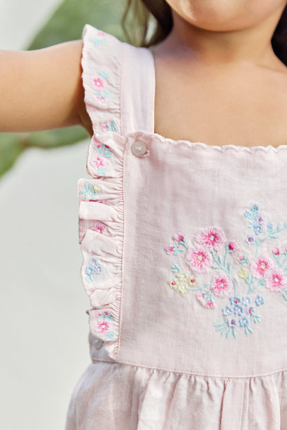 Dungaree short
Pale pink Linen