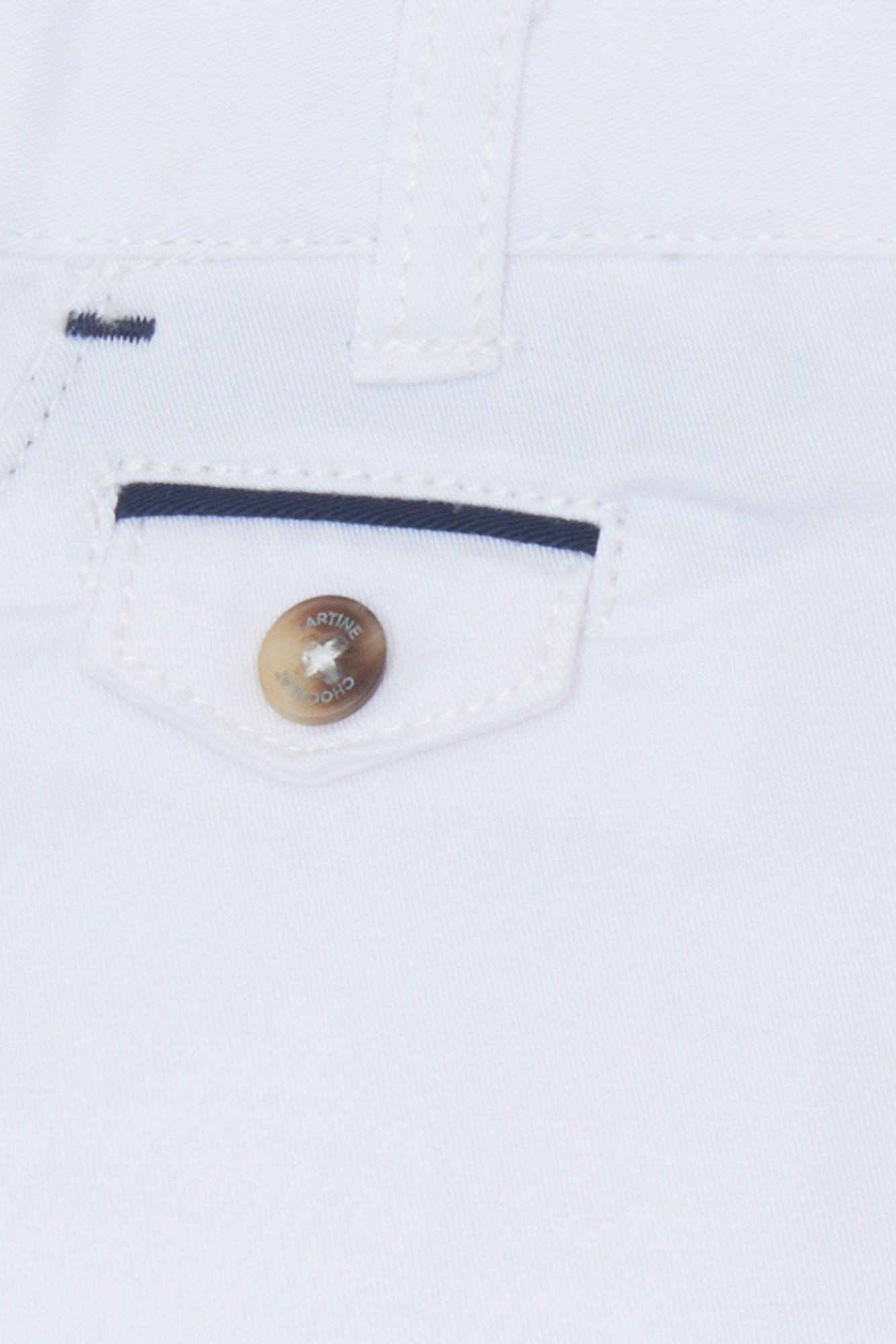 Short
White cotton Ceremony