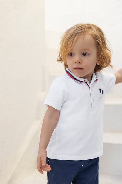 Polo shirt
White cotton sports club