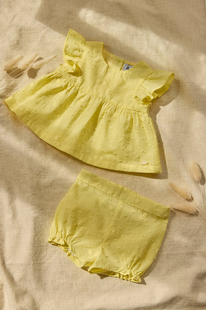 Outfit short
Citrus cotton Plumetis