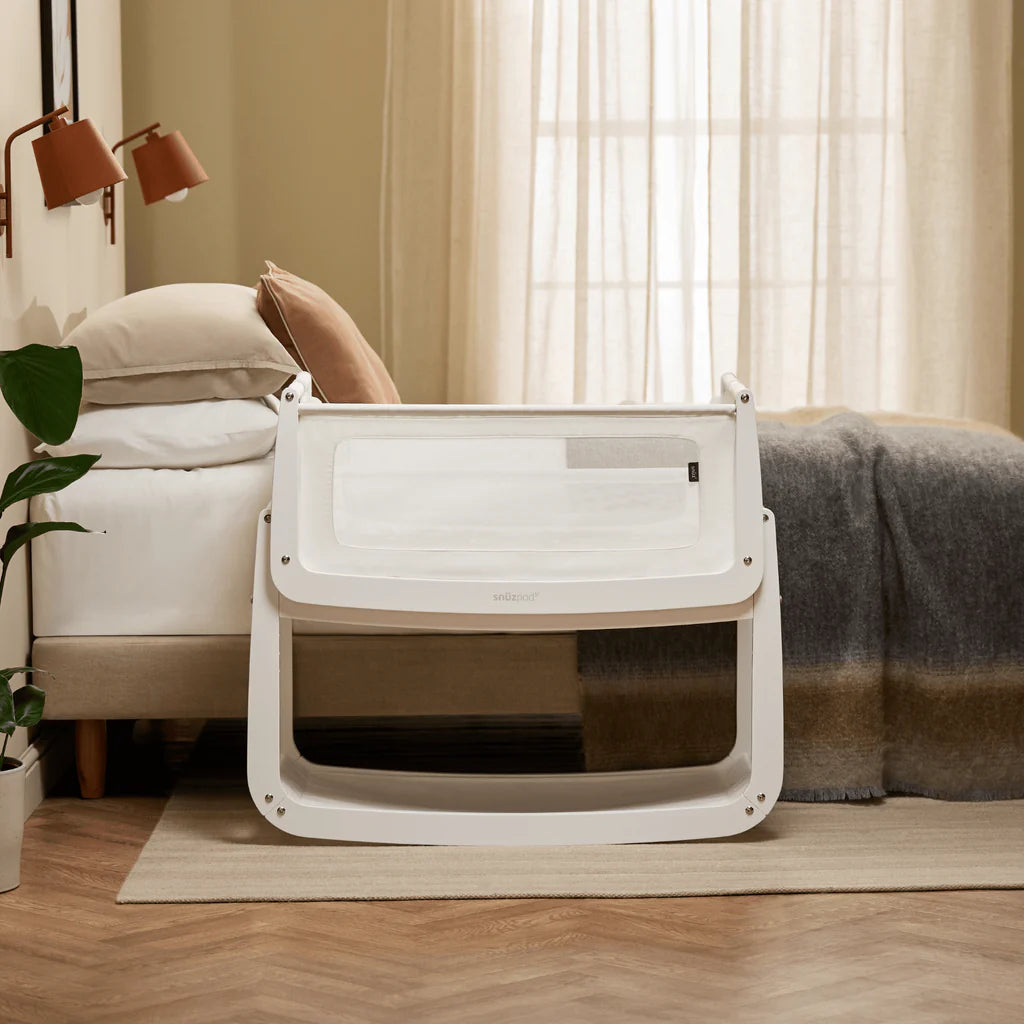 SnuzPod5 Bedside Crib White
